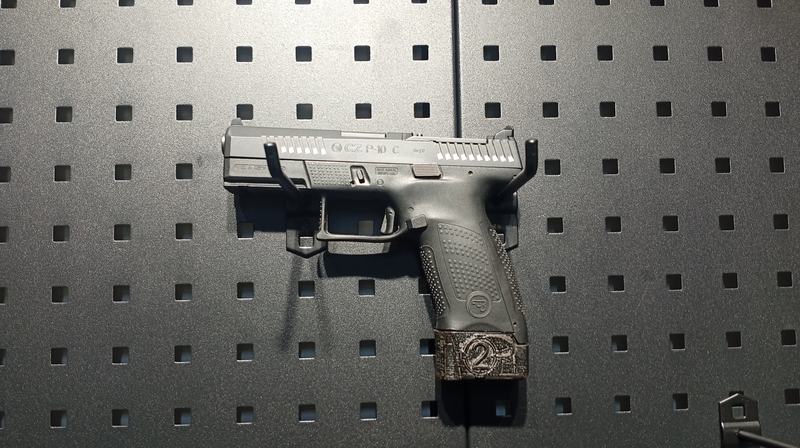 CZ P-10 C, 9x19