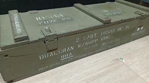 Vintage Military 105mm M1 Howitzer Wooden Ammo Crate