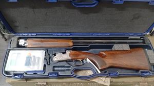 Beretta 686 Silver Pigeon I RH Sporter 12Ga Cased Multi Chokes 30in. With Accessories *SOLD*