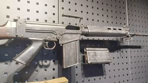 Kuwaiti FN-FAL Select-Fire 7.62x51 NATO *With Extras*  "War Trophy"